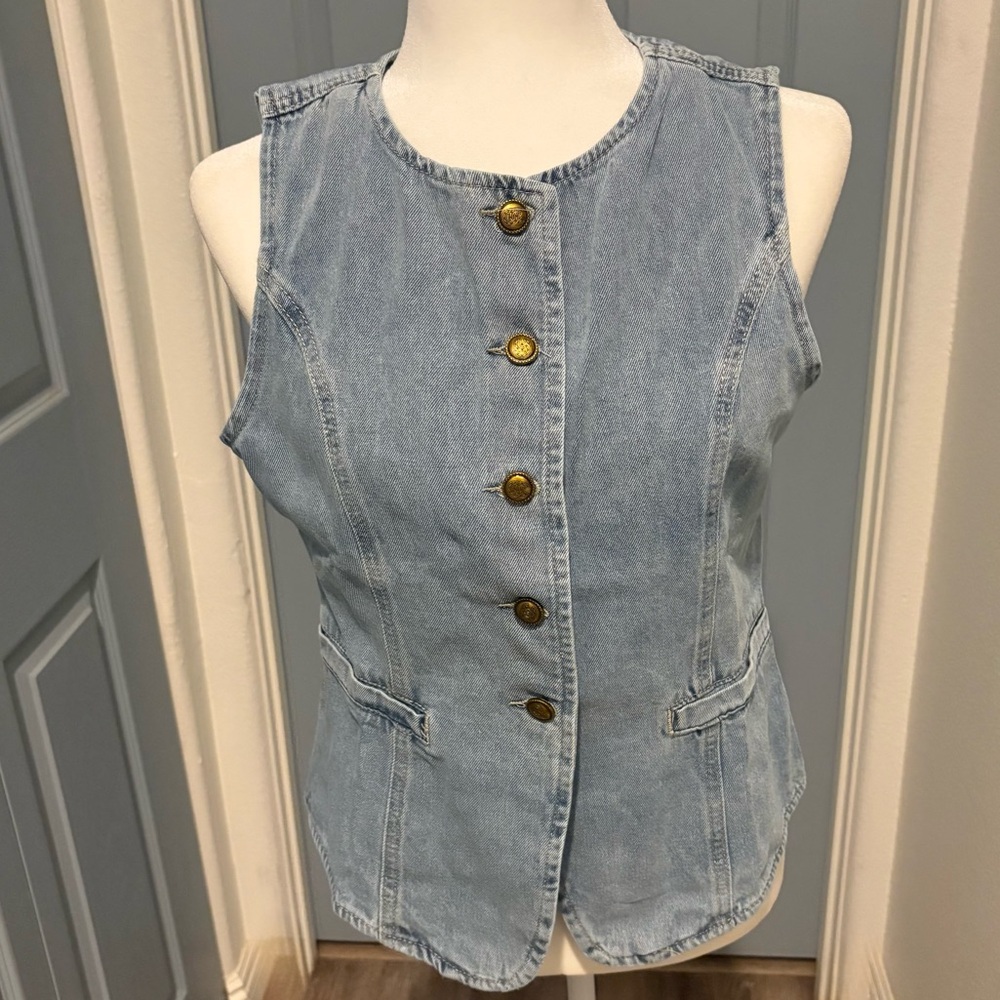 Figure flattering Light Blue Denim Vest with Gold Buttons